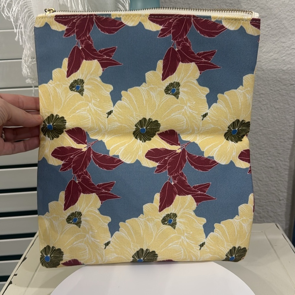 RACHEL PALLY Anthropologie Bloom Floral Folding Clutch Bag Tassel Zip Cl… - Picture 2 of 8